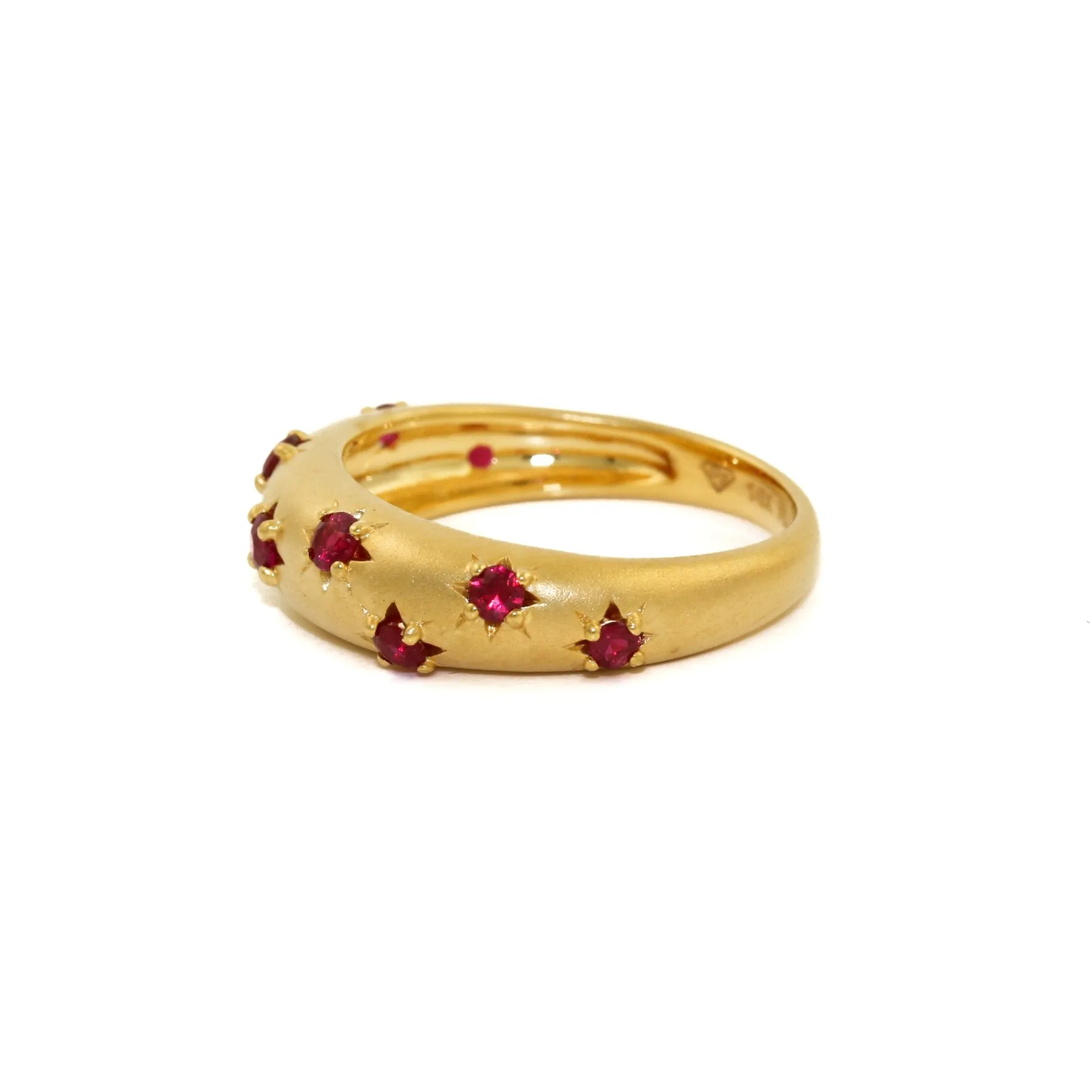 14k Matte Gold x 5mm Red Ruby Star Bombe Band