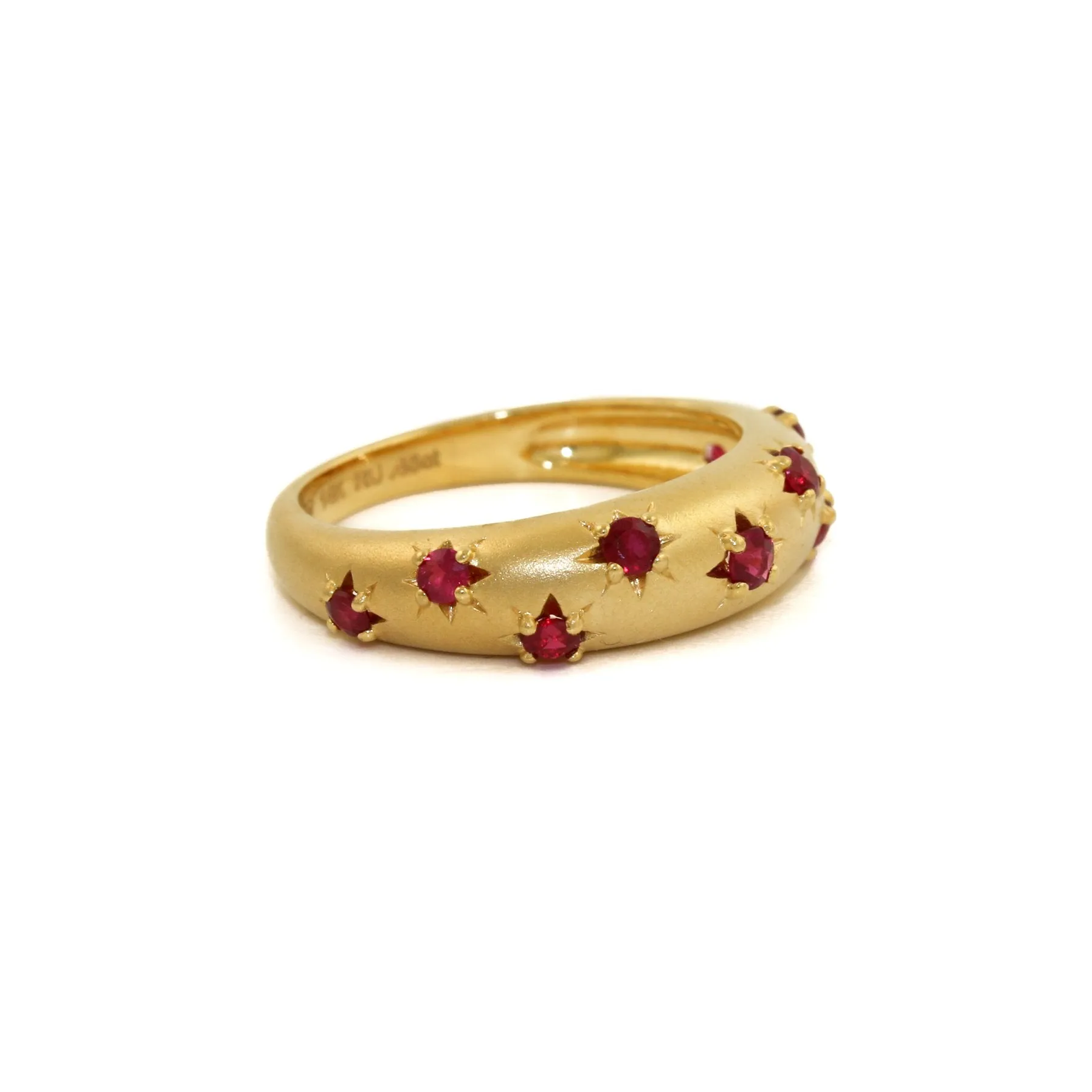 14k Matte Gold x 5mm Red Ruby Star Bombe Band