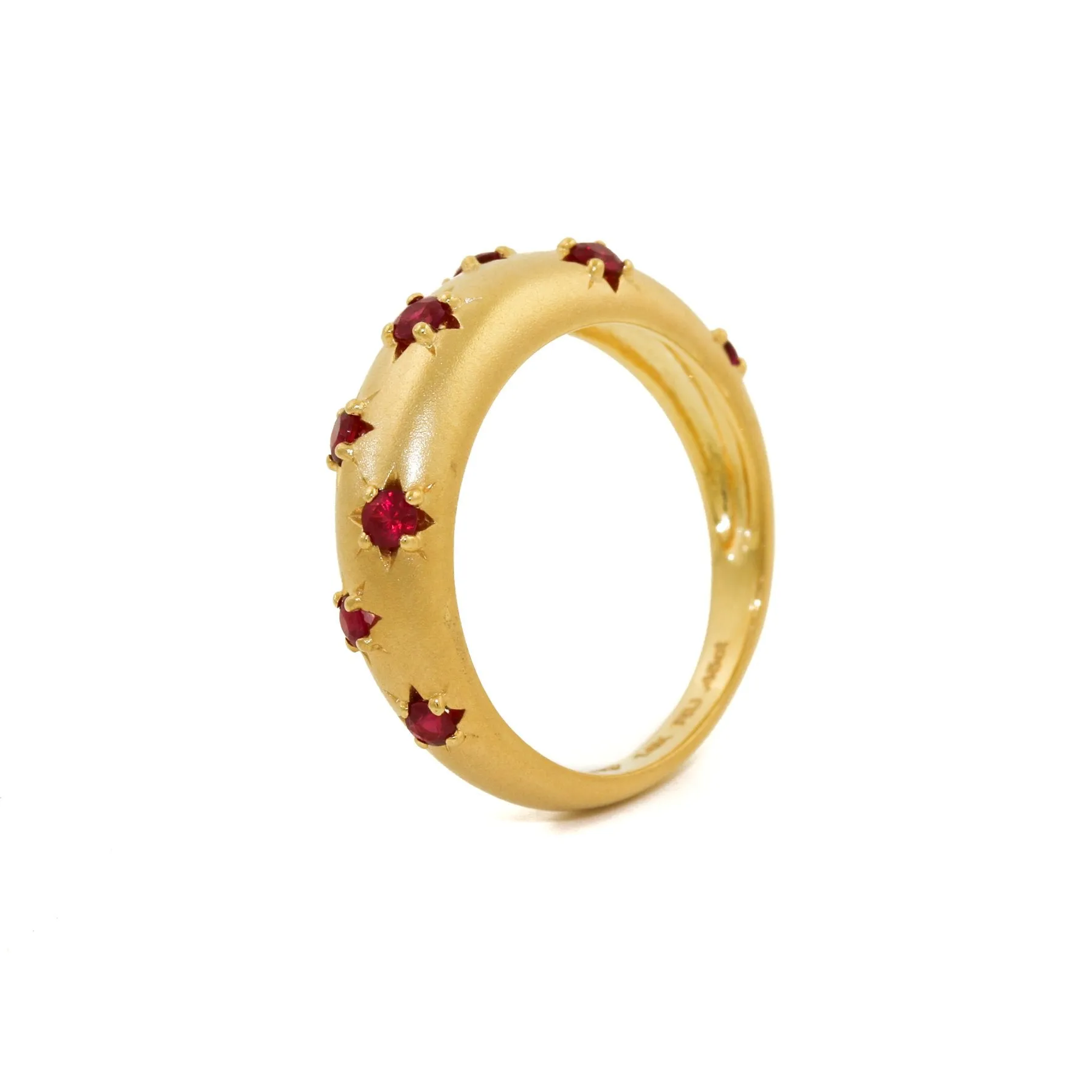 14k Matte Gold x 5mm Red Ruby Star Bombe Band