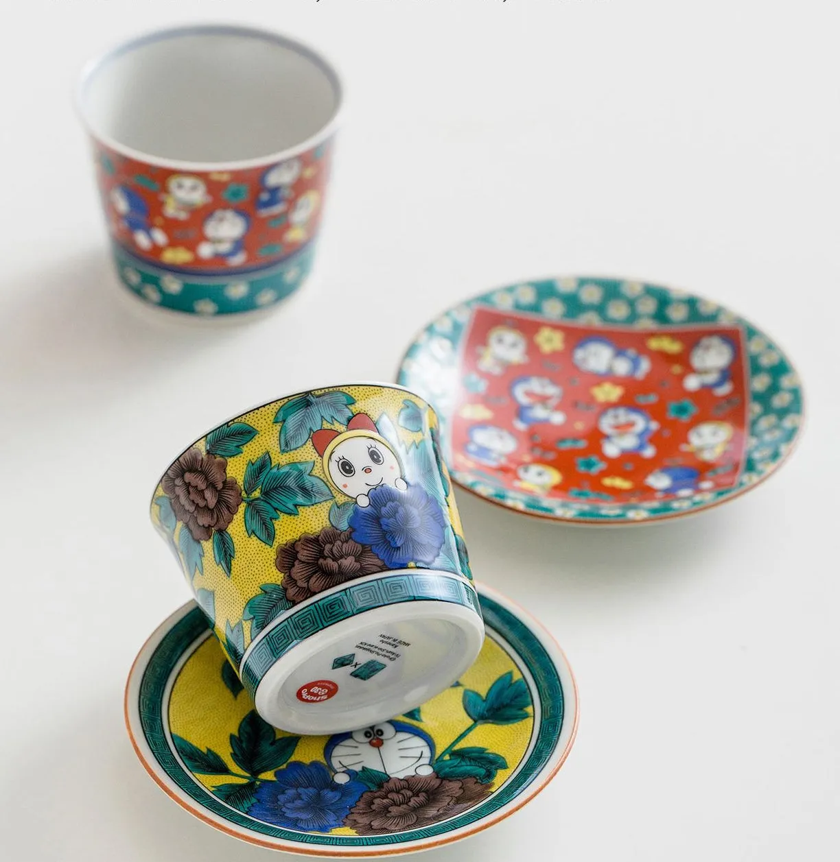 Gohobi Japanese Doraemon Tea Cup and Ceramic Plate Set