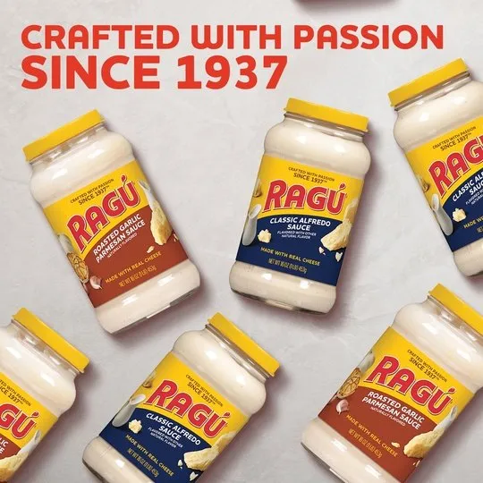 Ragu Classic Alfredo Sauce, Made with Real Cheese, 21.5 oz