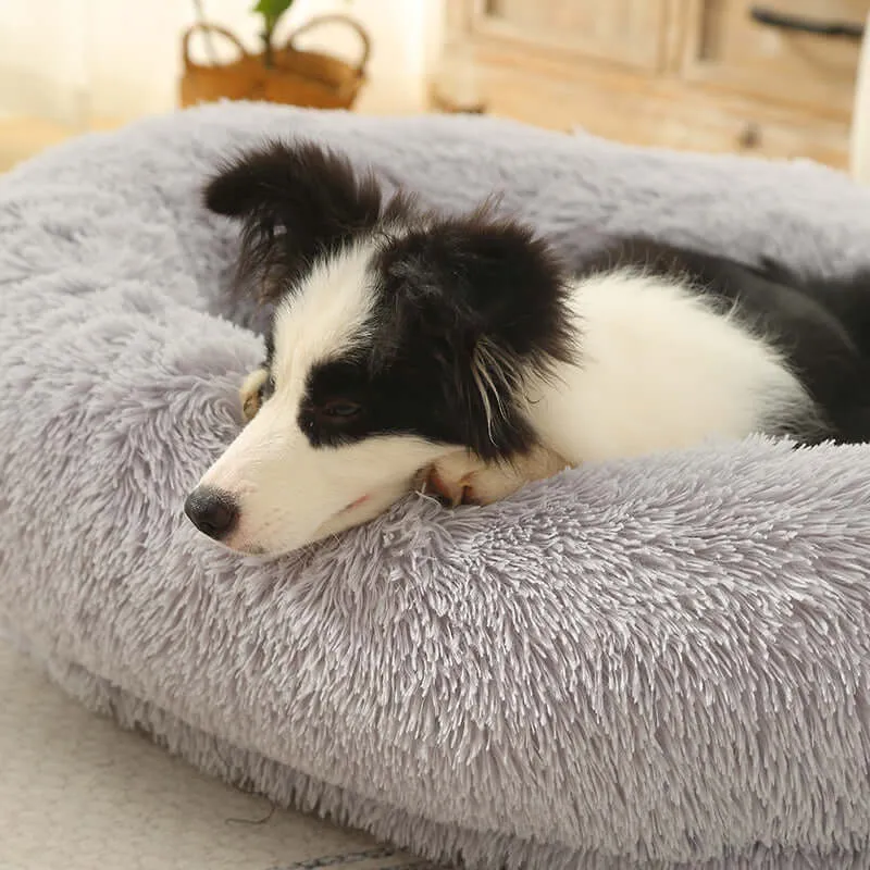 Stylish Plush Pet Bed - Cozy and Durable Pet Bed for Dogs and Cats